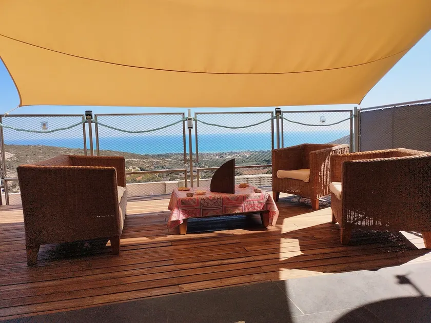 Quiet townhouse with ocean and Sierra d'Irta views. - Image 1