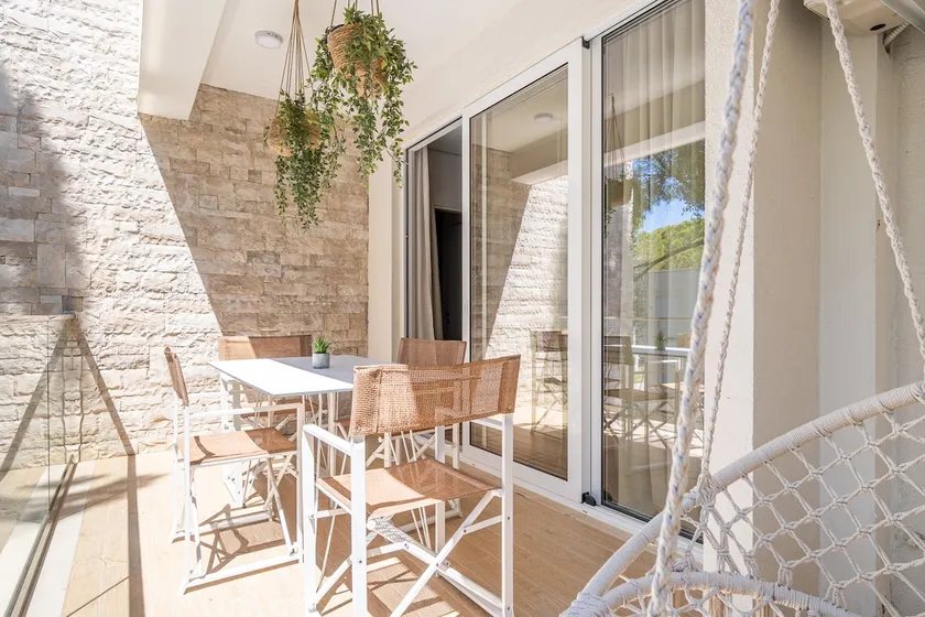 Deluxe Apt with Terrace in Premium Beach Resort B3 - Image 1