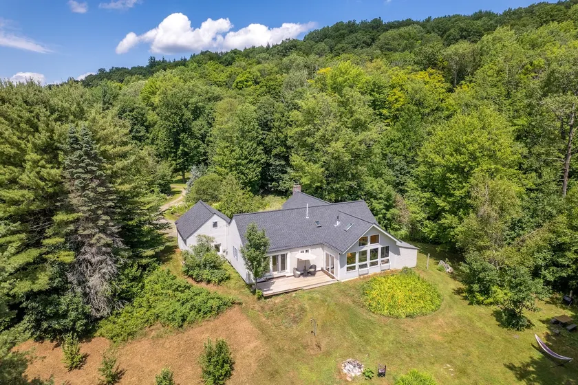 Country House 5 Miles from Woodstock Dog Friendly - Image 1