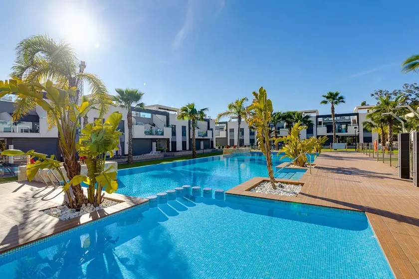 Oasis Beach XII - Casa Lotus - Image 1