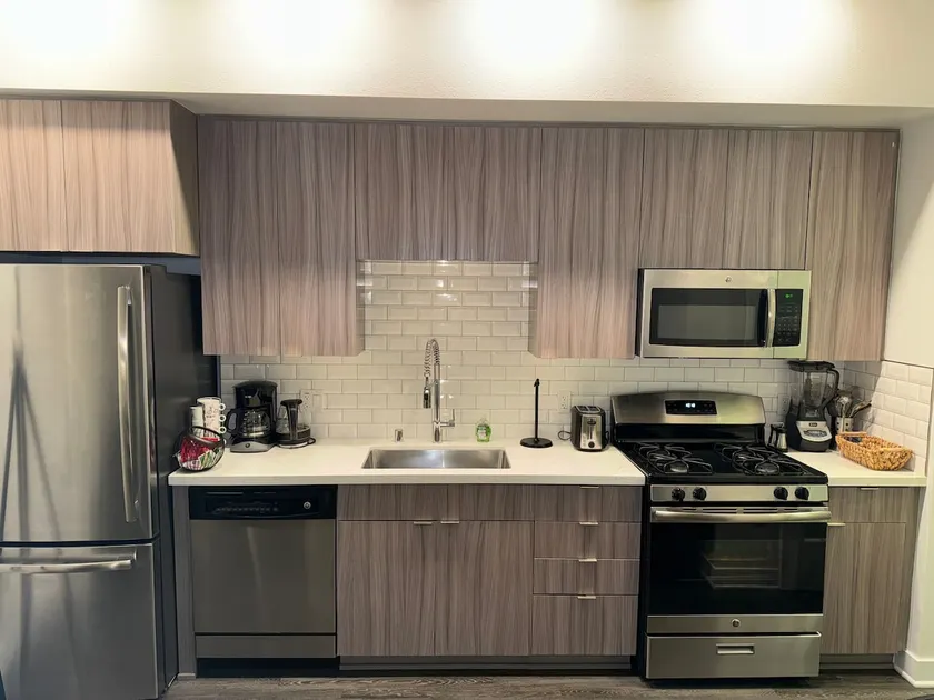 Stylish and Elegant apartment - Image 1