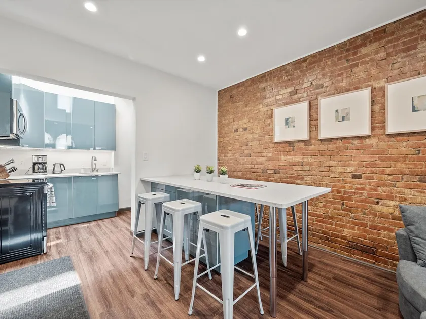 Spacious&Modern 2Bdr Apt Pittsburgh - Image 1