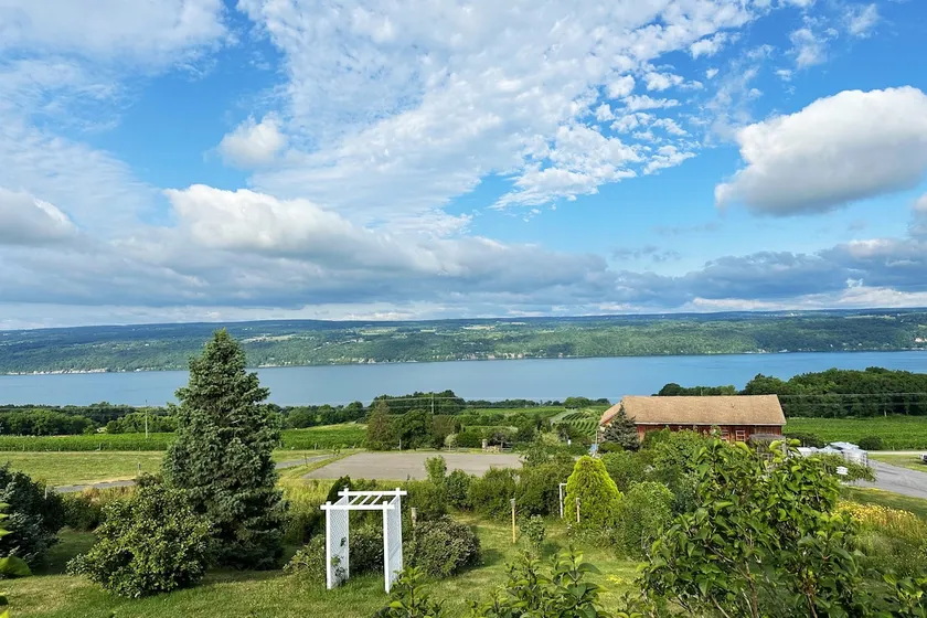 Summer in French Inspired Winery Home & Lake Views - Image 1