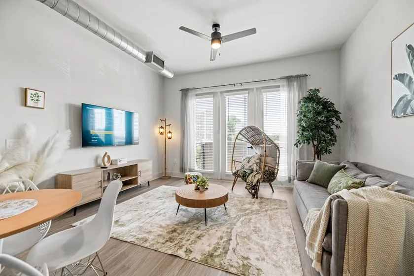 Dallas Dream Stay | Prime Location | 1BR | 2BEDS - Image 1
