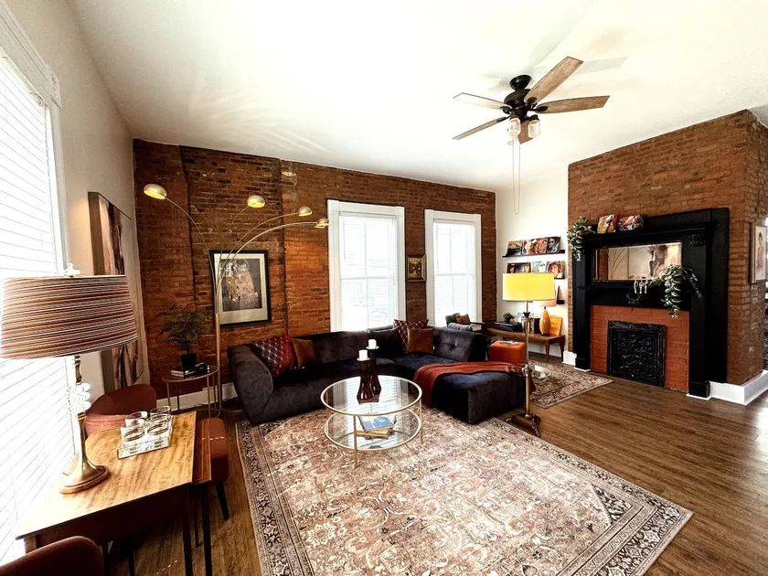 Centrally-located Mid-Century Style Getaway - Image 1