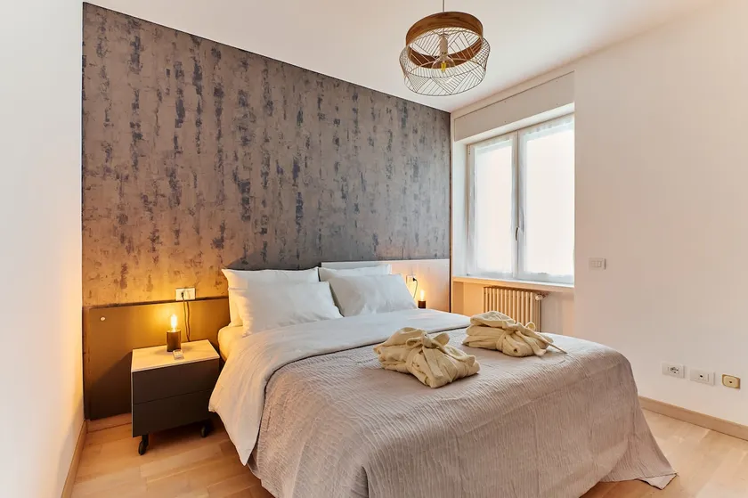 Gramsci 3 [A/C - Private Parking | Comfort & Ease] - Image 1