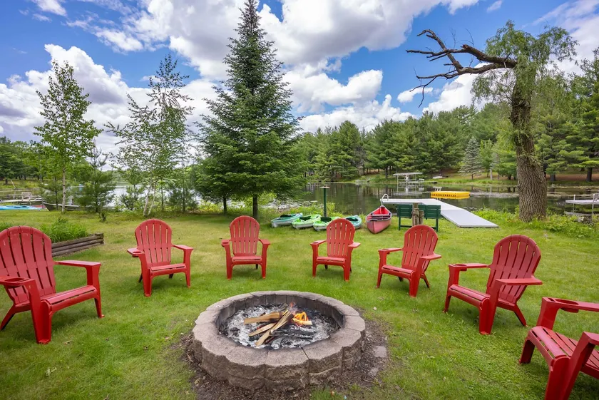 Paddler`s Paradise at Lake McGinnis - Image 1
