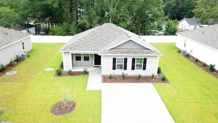 Simply Blessed Beach Home Cozy! - Image 1