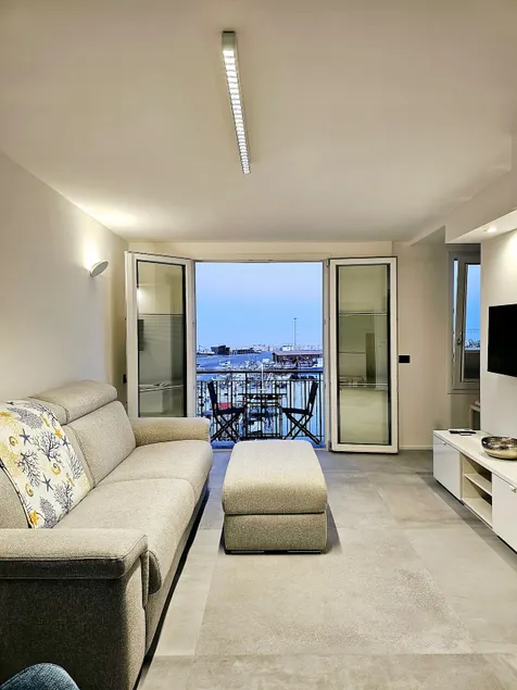 Molo Suite - Sea View House - Image 1