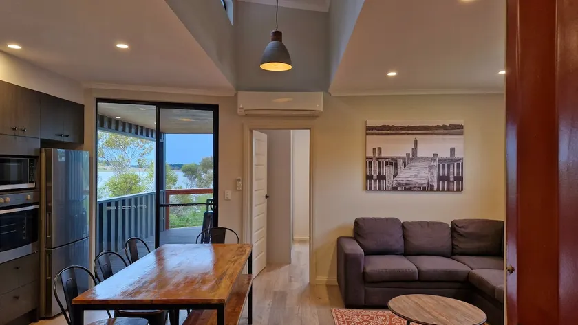 Cargo Villa offering river views - Image 1