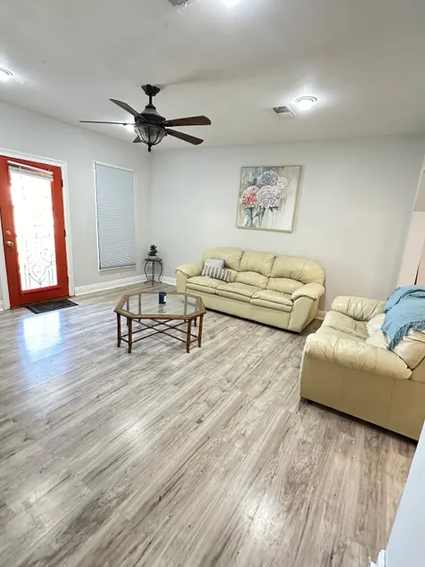 Home away from home2 in Bassfield. - Image 1
