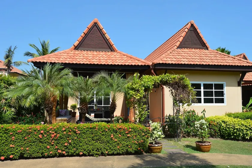 Beautiful Villa in best location - Image 1