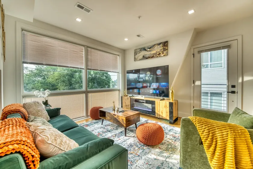 Luxury City Centered Oasis | Smithsonian |Metro DC - Image 1
