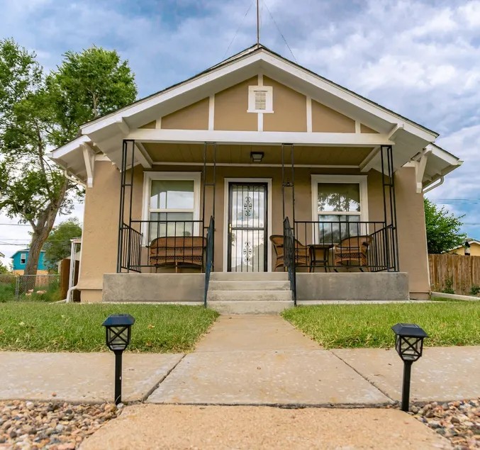 The Historic Northside Hideaway - Image 1