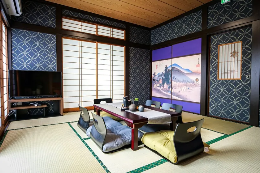 Urayasu｜Villa Wisteria｜130㎡｜3 Bathrooms｜Maximum 11 People｜Disney & Tokyo - Image 1