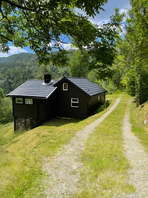 Cabin with amazing views! - Image 1