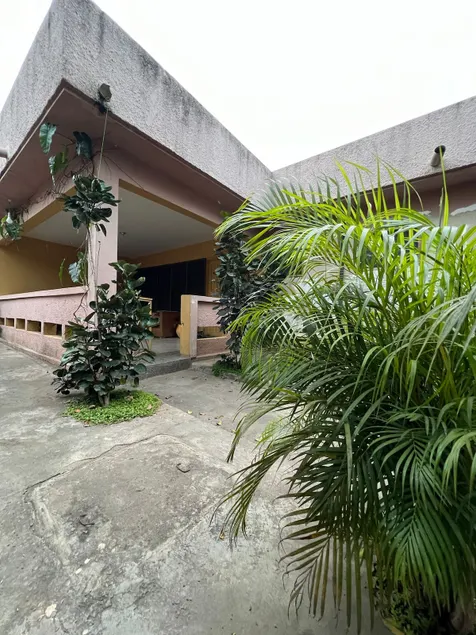 Private Garden, Hidden Oasis - Image 1