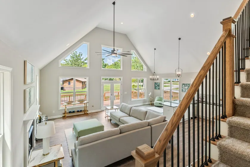New Lake House Sanctuary: Modern Elegance #2 - Image 1