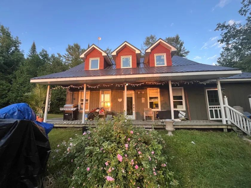 Georgian Bay Beach House - Image 1