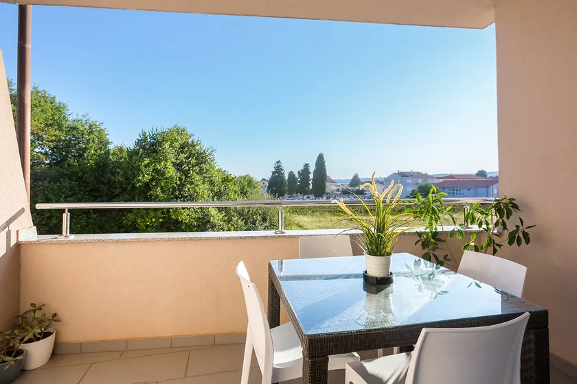 Quiet Modern Apartment · Walk to Center · Medulin - Image 1