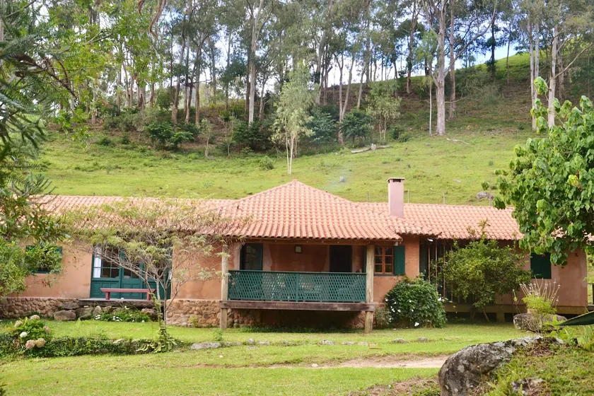 CASA dos TRÊS PICOS | Três Picos State Park - Image 1