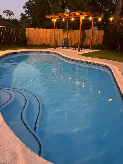 Houston Retreat w/Pool, Game Room | Sleeps 10 - Image 1