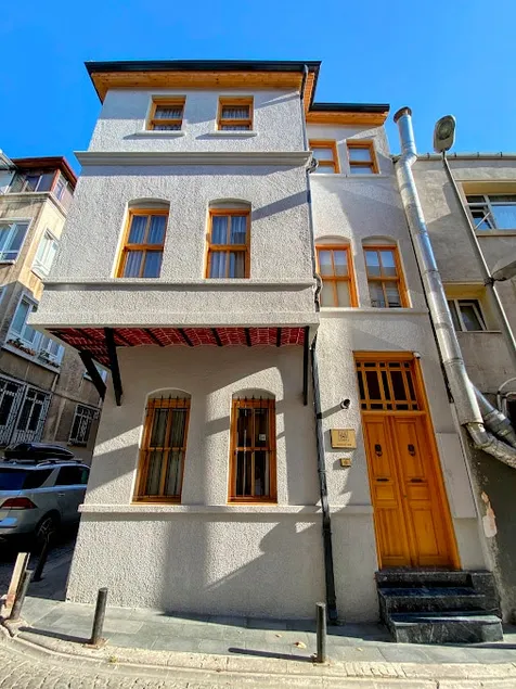 HanFlats-Historical Istanbul Ortaköy House - Image 1