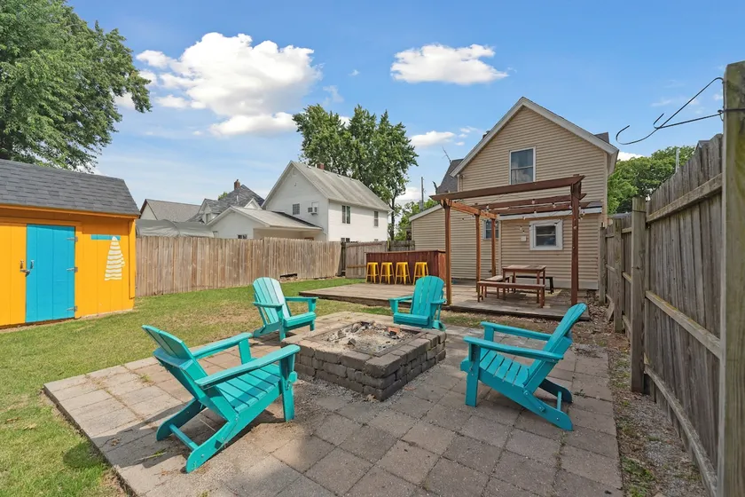 4 BR I 2 BA Lansing Home - Image 1