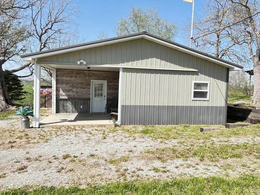 Home Place at Oscar - Image 1