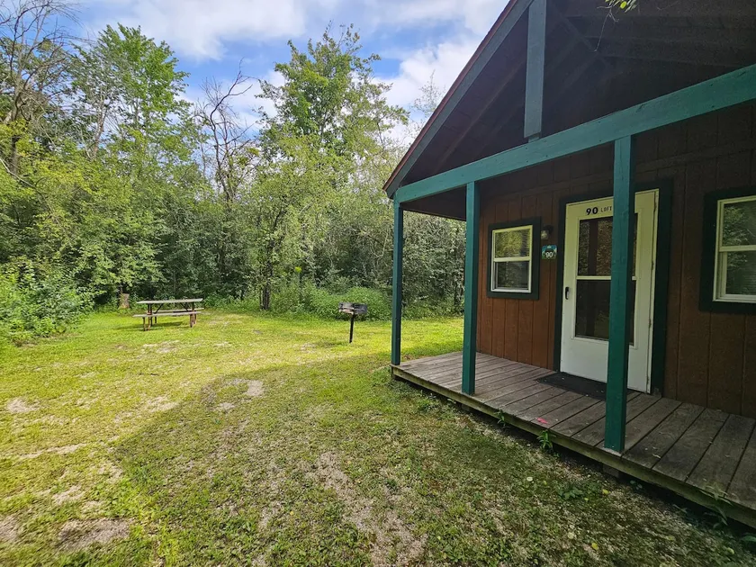 Cozy Crest Cabin 90L - Image 1