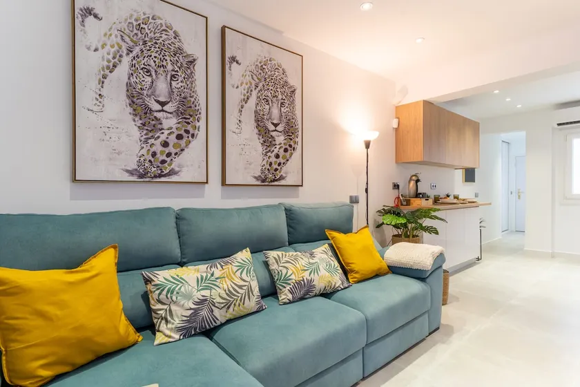 TrendyHomes Oasis Panther - Image 1