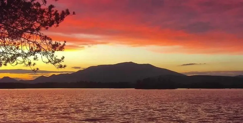 Katahdin Retreat Millinocket - Image 1