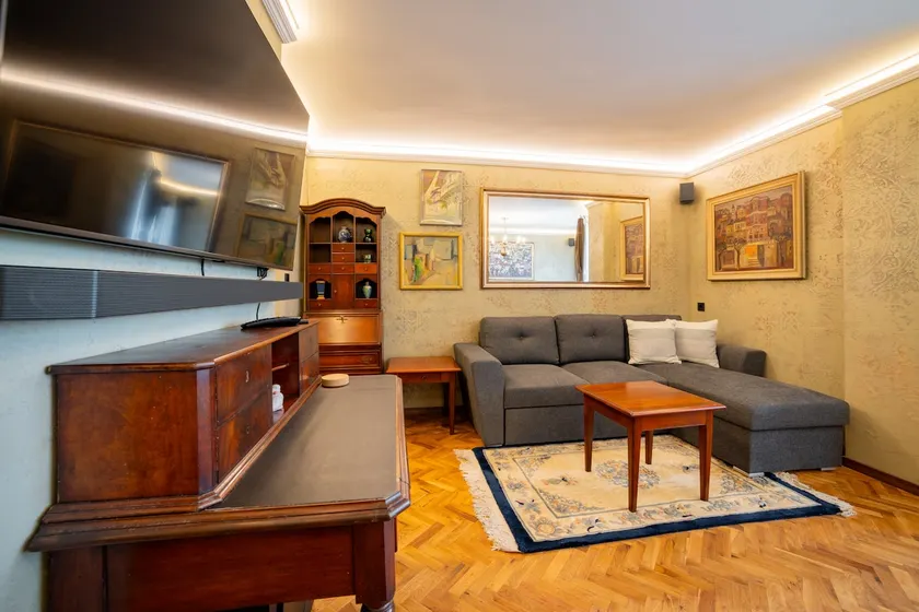 Iatrus Guest Apartment & Sauna - Image 1