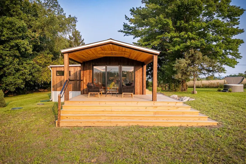 Shawangunk Views w/ Private Yard, Deck & Hot Tub - Image 1
