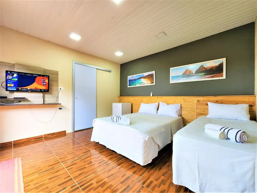 Samuel Ferreira Inn, Suite 2 with a view - Image 1