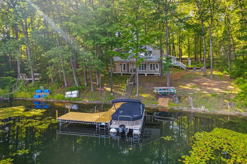Lakefront Retreat for Side by Side Enthusiasts - Image 1