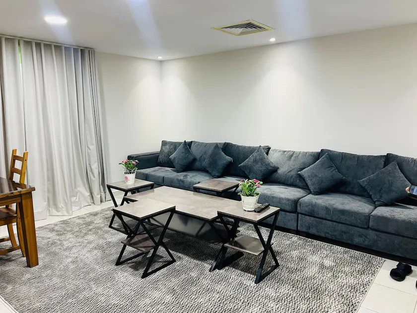 AL HUWAILAT DELUXE APPARTMENT - Image 1
