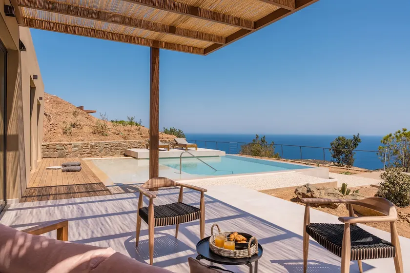 Amberoza II- Sunlit Retreat 180° Seaview by etouri - Image 1