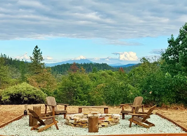 Mountain View Escape - Image 1