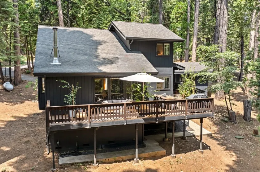 Modern Cabin w/AC Near Lake, Hikes & Fire Pit - Image 1