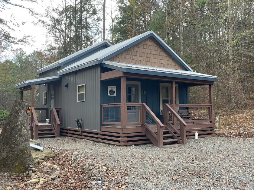 Mine Creek Retreat Wolf Pen Gap - Image 1