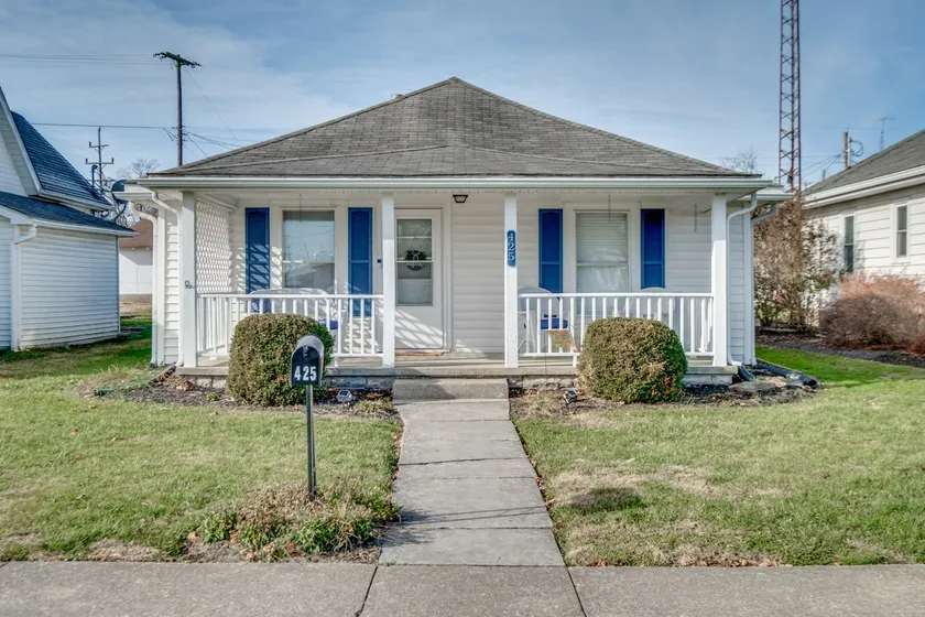 The Little White House - Image 1