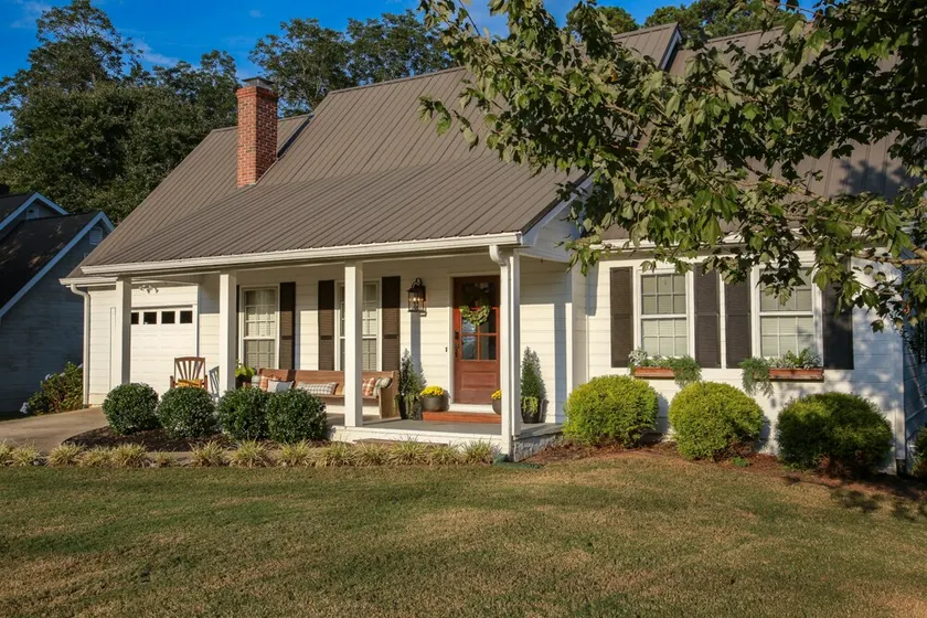 Carrollton’s Coziest - Image 1