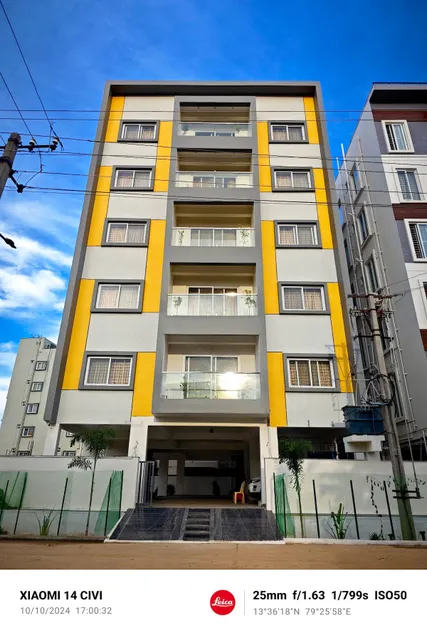 T Stays - Premium 3bhk - 10 beds - Image 1