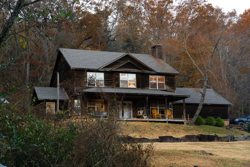 The Cabin at Wellspring - Image 1