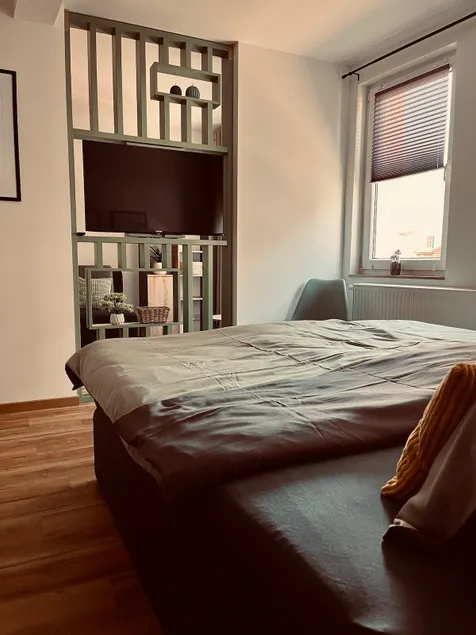 Modern, central and quiet - Image 1
