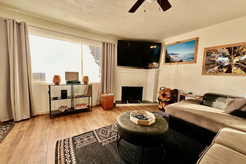 Family Friendly Coastal Home - Image 1