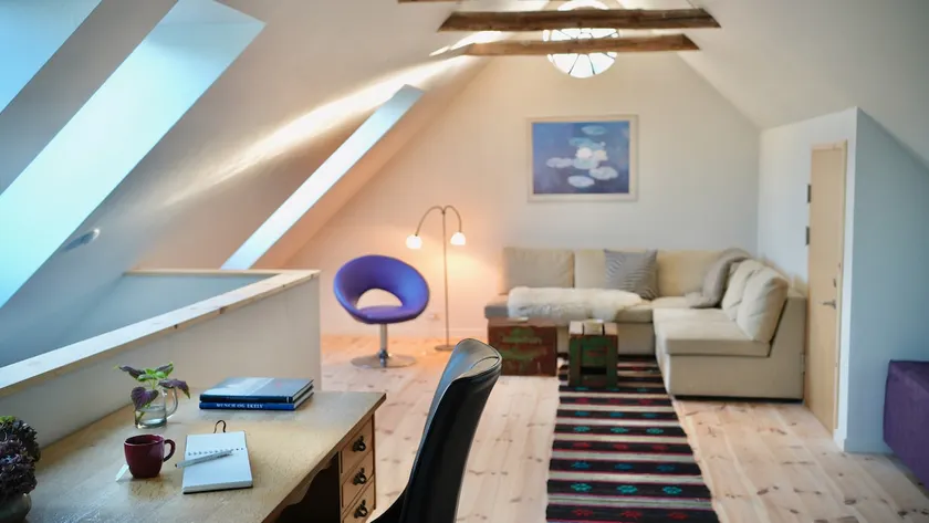 Newly renovated barn with beautiful views - Image 1