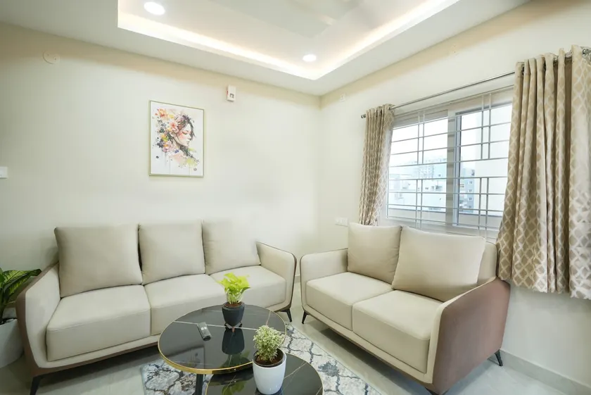 Shreshtam Signature Serviced Apartment - Image 1
