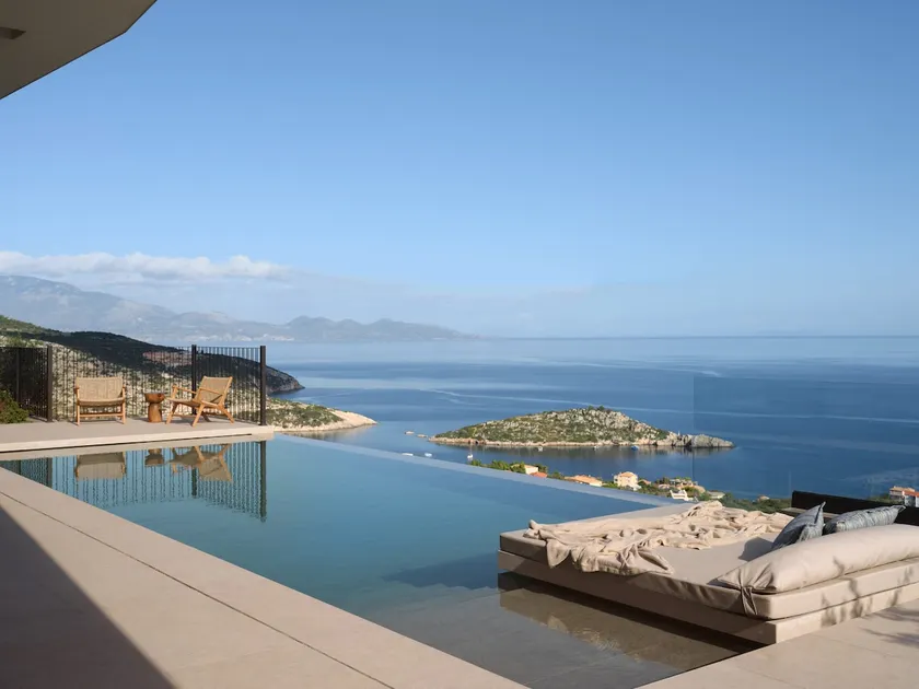 Verdante Villas - Image 1